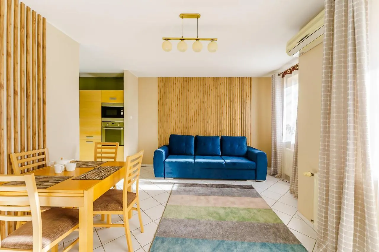 公寓 Apartament Klonowa 科沃布热格