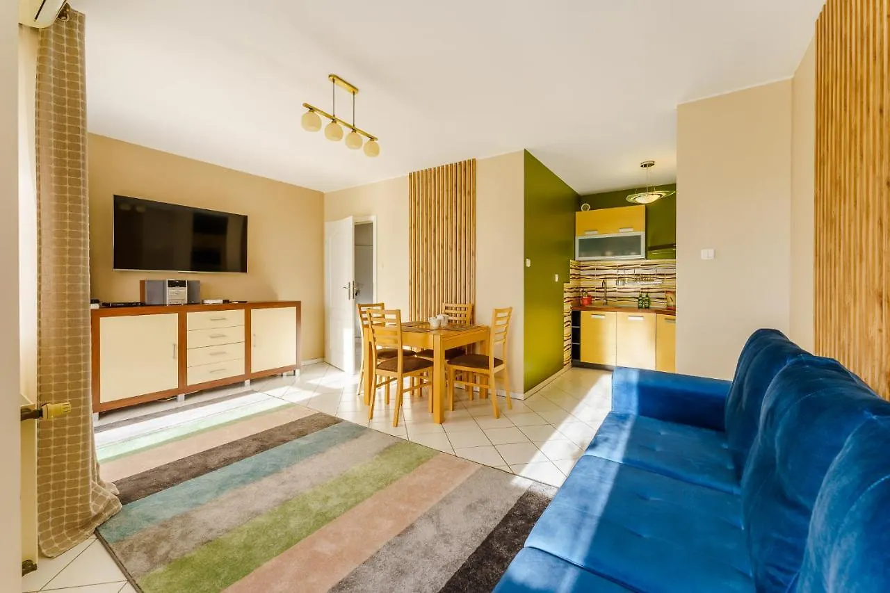 Apartament Klonowa 科沃布热格